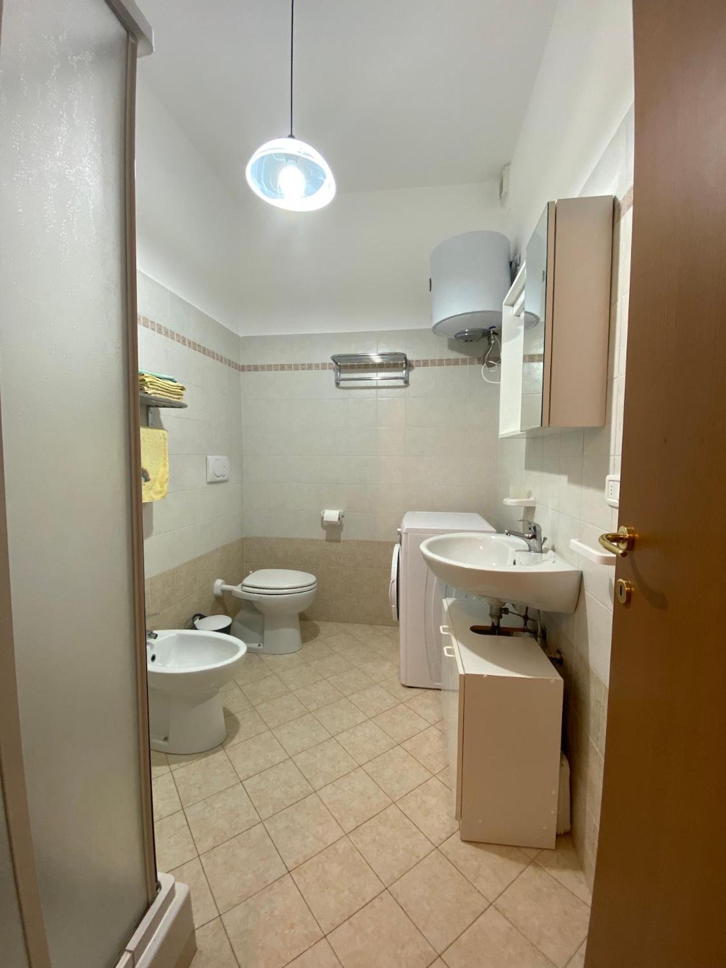 Ferienwohnung Mazze - Bilocale Con Posto Auto San Vincenzo Exterior foto